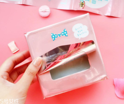 露露倫面膜用完要洗嗎？補(bǔ)水面膜無(wú)需清洗