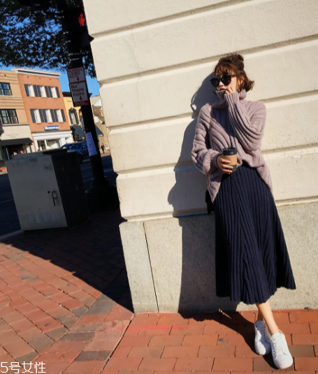 春天怎么穿衣服好看？三款搭配美上天