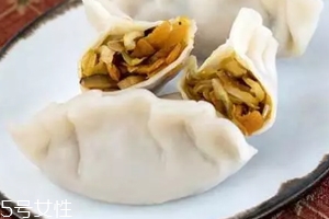餃子餡可以放雞精嗎？會危害健康