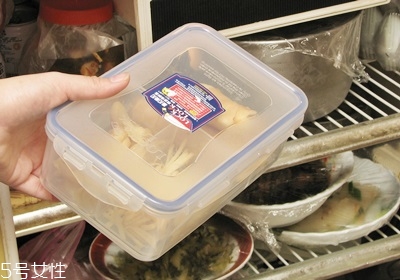 老姜和嫩姜功效的區(qū)別 不同姜的特點 老姜和嫩姜功效的區(qū)別 不同姜的特點