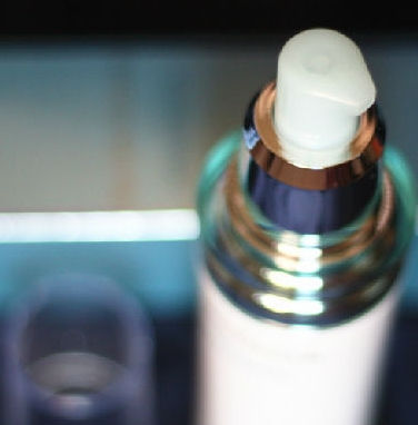 曲酸護(hù)膚品哪個(gè)牌子好？這些美白精華都有它