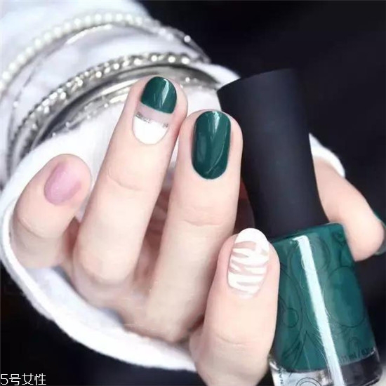 2022最流行的美甲什么顏色 2022簡(jiǎn)約大氣的美甲圖片 2022最流行的美甲什么顏色 2022簡(jiǎn)約大氣的美甲圖片