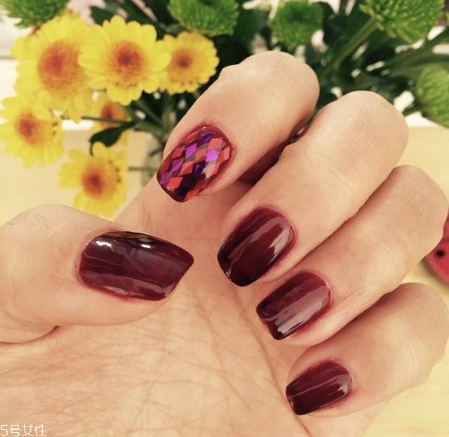 粉色美甲圖片2022款式 仙女軟妹必備 粉色美甲圖片2022款式 仙女軟妹必備