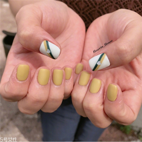 2018最流行的磨砂美甲新款式 磨砂美甲的最新火爆款式圖片 2018最流行的磨砂美甲新款式 磨砂美甲的最新火爆款式圖片