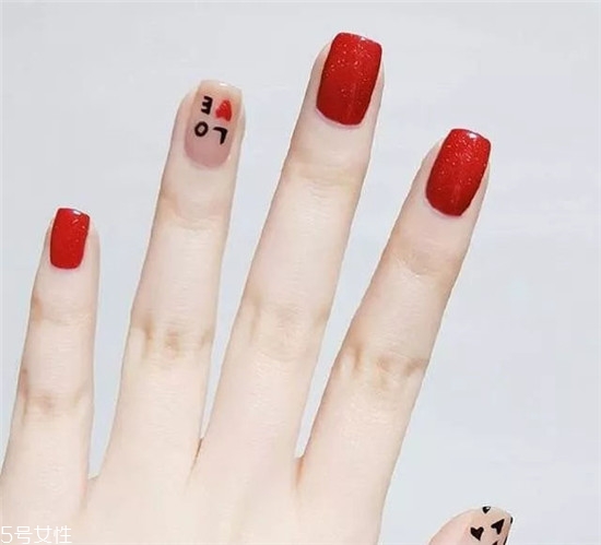 2022春天適合什么顏色美甲 純色系列顯手白的美甲圖片 2022春天適合什么顏色美甲 純色系列顯手白的美甲圖片