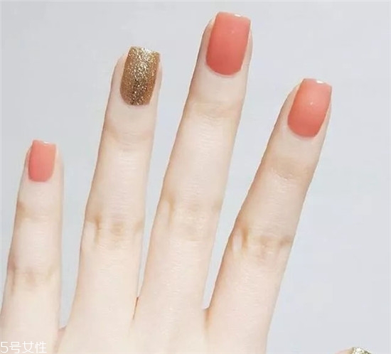 2022春天適合什么顏色美甲 純色系列顯手白的美甲圖片 2022春天適合什么顏色美甲 純色系列顯手白的美甲圖片