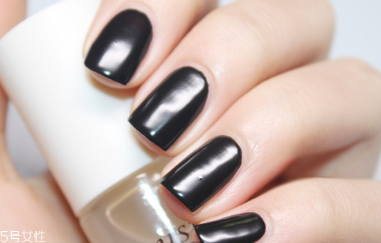 2018最流行的磨砂美甲新款式 磨砂美甲的最新火爆款式圖片 2018最流行的磨砂美甲新款式 磨砂美甲的最新火爆款式圖片