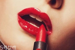 口紅融化了可以放冰箱嗎？冰凍3小時(shí)即可恢復(fù)