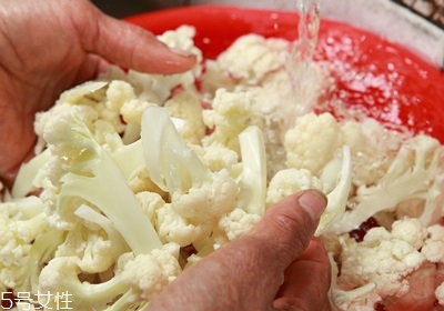 花椰菜怎么挑選 花椰菜的處理技巧 花椰菜怎么挑選 花椰菜的處理技巧