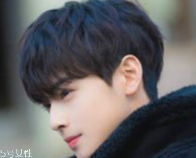 男士怎么樣設(shè)計發(fā)型好看？4款帥氣穩(wěn)重發(fā)型