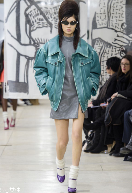 miumiu2018秋冬系列好看嗎_有哪些款式？