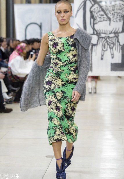 miumiu2018秋冬系列好看嗎_有哪些款式？