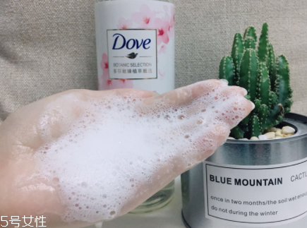 多芬洗發(fā)水有硅油嗎？無硅洗發(fā)更健康