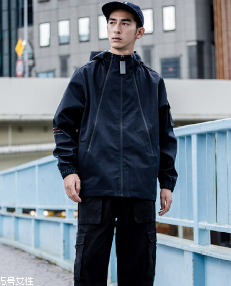 男生春天穿什么外套好看？解救穿搭難題