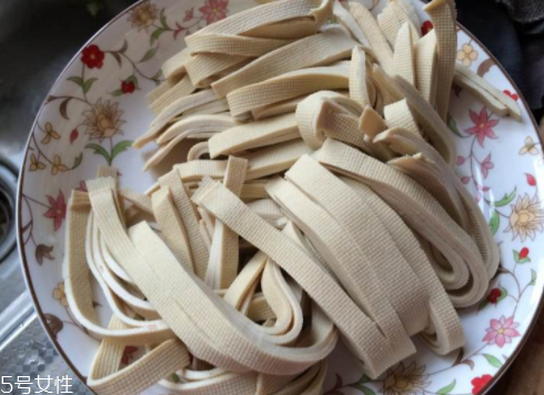 豆腐皮泡一天能吃嗎？泡太軟口感不好