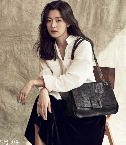 rouge lounge是什么檔次？韓國(guó)超火的爆款包包