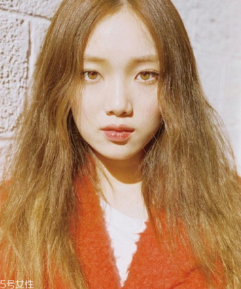 李圣經同款美瞳是什么牌子 天生瞳孔自帶琥珀色 李圣經同款美瞳是什么牌子 天生瞳孔自帶琥珀色