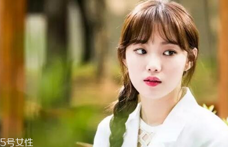 李圣經同款美瞳是什么牌子 天生瞳孔自帶琥珀色 李圣經同款美瞳是什么牌子 天生瞳孔自帶琥珀色