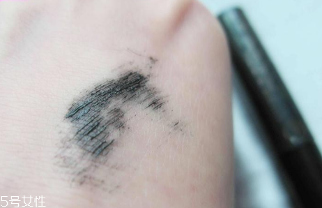 防水睫毛膏用什么卸妝 防水睫毛膏怎么洗掉 防水睫毛膏用什么卸妝 防水睫毛膏怎么洗掉