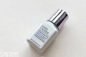 雅詩蘭黛線雕精華和小棕瓶哪個好？一起使用效果佳