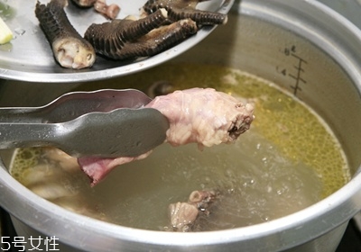 蘿卜上中下段怎么做好吃又簡(jiǎn)單 蘿卜上中下段怎么做好吃又簡(jiǎn)單