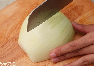 洋蔥怎么處理 洋蔥的處理技巧 洋蔥怎么處理 洋蔥的處理技巧