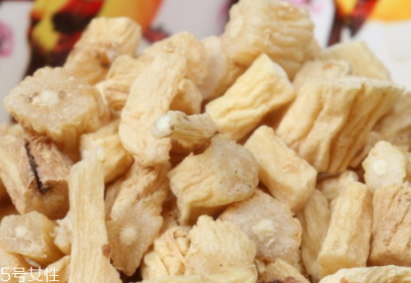 黨參什么時(shí)候吃最好 早晨九點(diǎn)前服用最佳 黨參什么時(shí)候吃最好 早晨九點(diǎn)前服用最佳