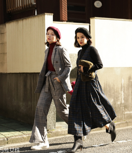 雙排扣西裝怎么搭配？盡顯帥氣女王范兒