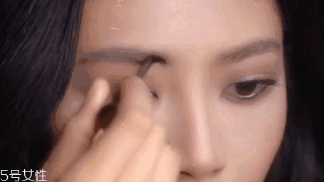 美寶蓮半永久染眉膠好用嗎 染眉膠使用教程 美寶蓮半永久染眉膠好用嗎 染眉膠使用教程