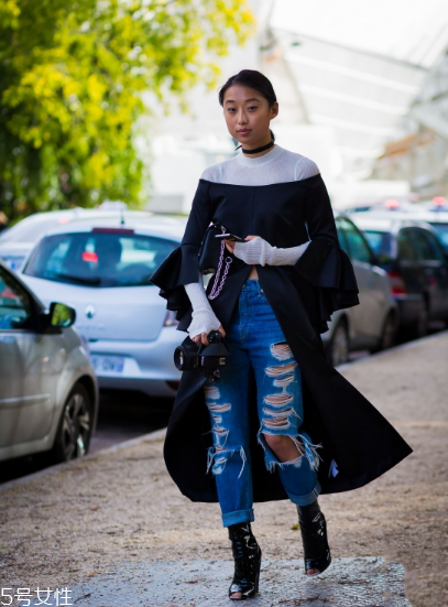 魚嘴高跟鞋怎么搭配？若隱若現(xiàn)的性感趾間