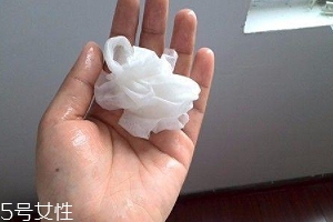 敷完的面膜有什么妙用？做手指膜預(yù)防倒刺