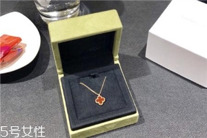 梵克雅寶屬于奢侈品嗎？名流貴族追捧的頂級(jí)珠寶