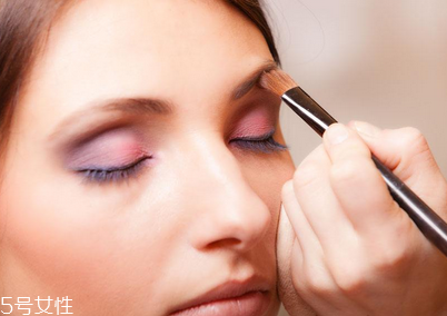 韓式裸妝化妝步驟圖解 上班族女性淡妝的畫法 韓式裸妝化妝步驟圖解 上班族女性淡妝的畫法