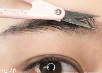 適合學(xué)生黨的自然眉筆推薦 新手修眉畫(huà)眉教程