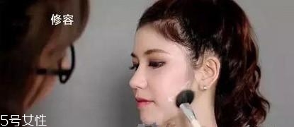 化妝品過(guò)敏臉腫了了怎么辦 立即停止化妝