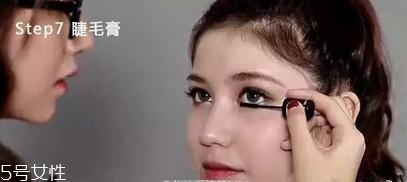 化妝品過(guò)敏臉腫了了怎么辦 立即停止化妝