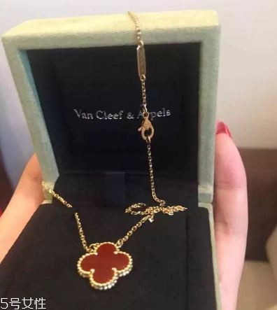 梵克雅寶項(xiàng)鏈可以加長嗎？