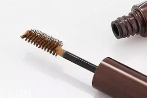 染眉膏顏色怎么選？跟發(fā)色一致