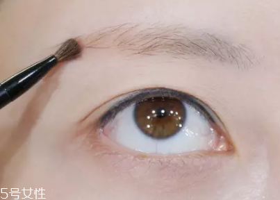 眉毛短怎么變長(zhǎng)？畫(huà)眉大法拯救短眉星人