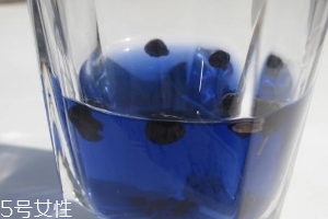 黑枸杞會掉色嗎？掉色屬正常