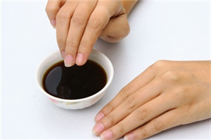 麻油是什么油 麻油的小知識 麻油是什么油 麻油的小知識