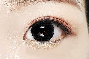 臥蠶筆什么顏色最自然？pony力薦魅惑金色