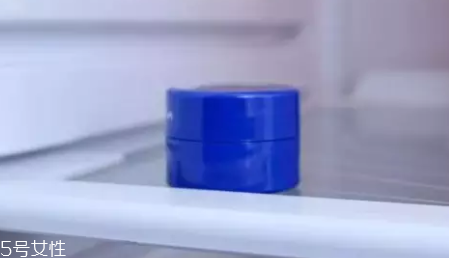 顯年輕的口紅色有哪些？TF黑管口紅溫柔又活潑