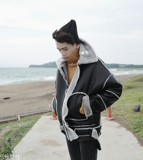 偏瘦的男生穿什么好看？教你輕松做型男