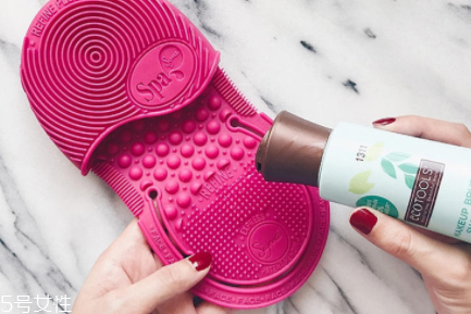 化妝刷怎么清洗才干凈？清洗化妝刷三步曲