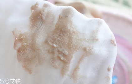 evelom卸妝膏好用嗎？防水彩妝也能輕松卸除