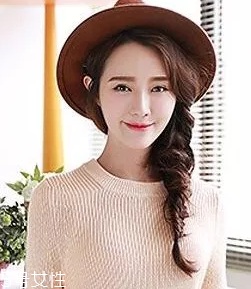 蓬松麻花辮的扎法圖解 三步打造自然不刻意麻花辮 蓬松麻花辮的扎法圖解 三步打造自然不刻意麻花辮