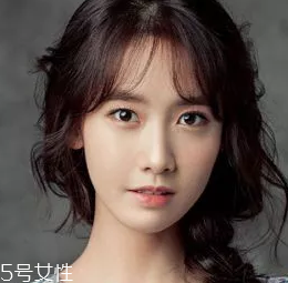 蓬松麻花辮的扎法圖解 三步打造自然不刻意麻花辮 蓬松麻花辮的扎法圖解 三步打造自然不刻意麻花辮