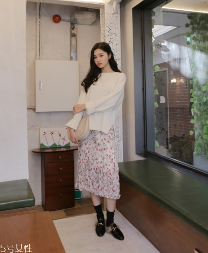 春天穿什么長裙好看？這幾款助你魅力激增