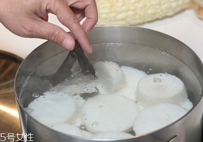 日式關(guān)東煮的做法及配方圖解 日式關(guān)東煮的做法及配方圖解